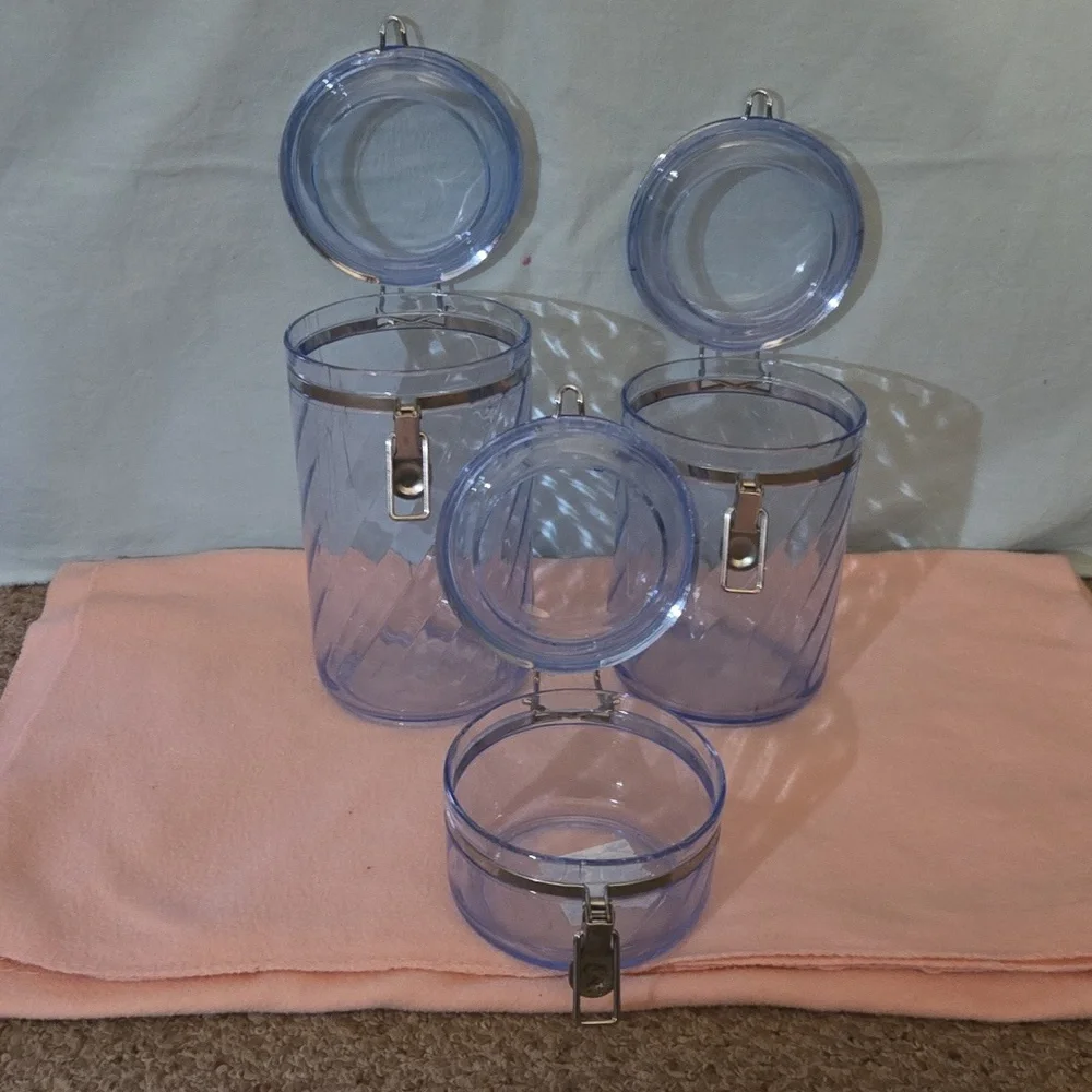 Kitchen Storage Containers - Picture 2 of 2